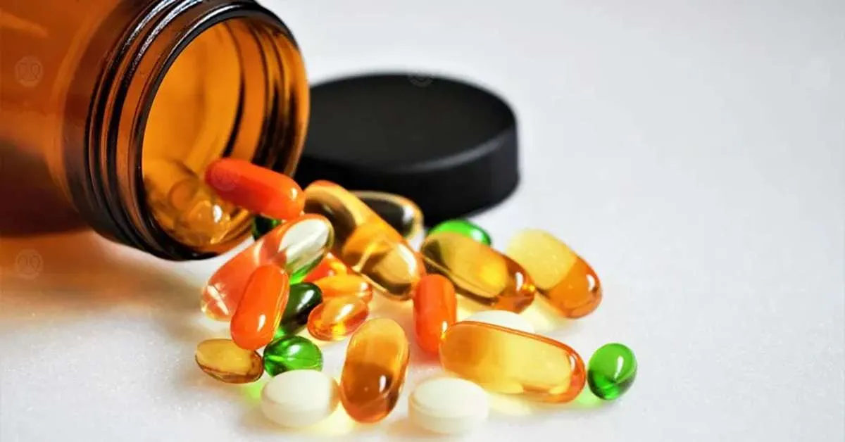 الفيتامينات والمكملات