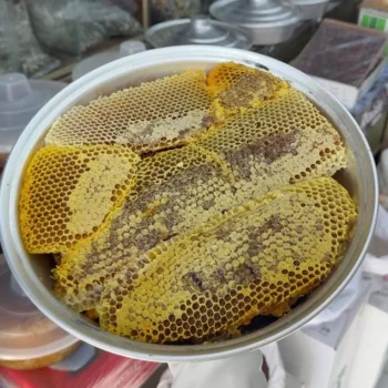 قرص شمع العسل الطبيعي